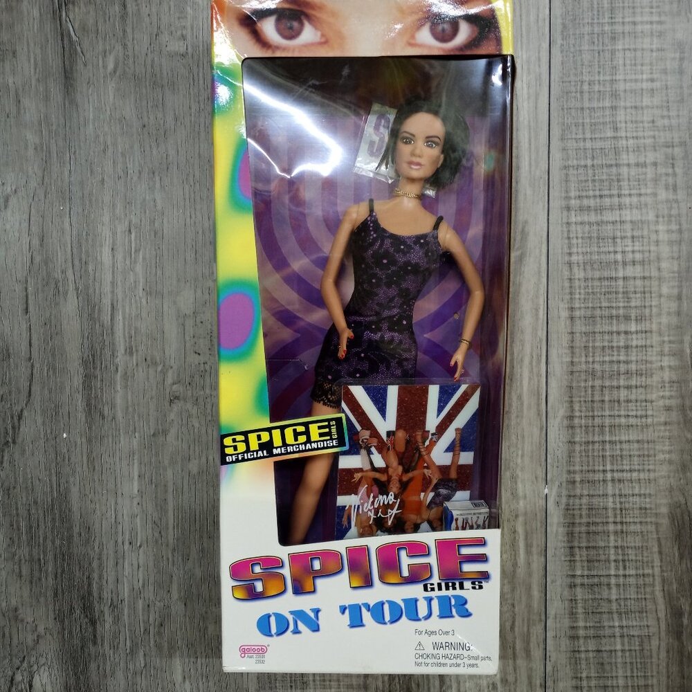 Spice Girls On Tour Posh Spice Vitoria Barbie Doll Galoob